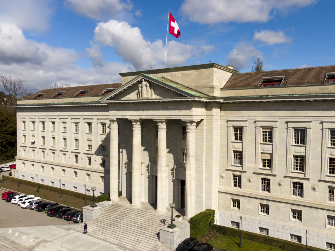 Residence permit for young Syrian woman wrongly refused